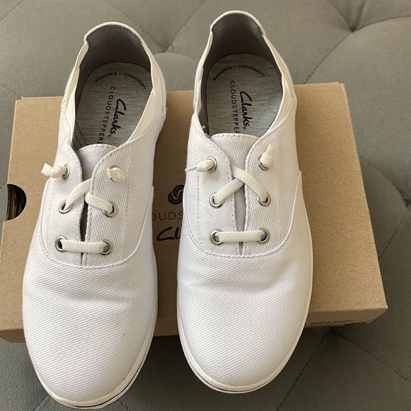 Cloudsteppers by Clarks - Picture 5 of 8